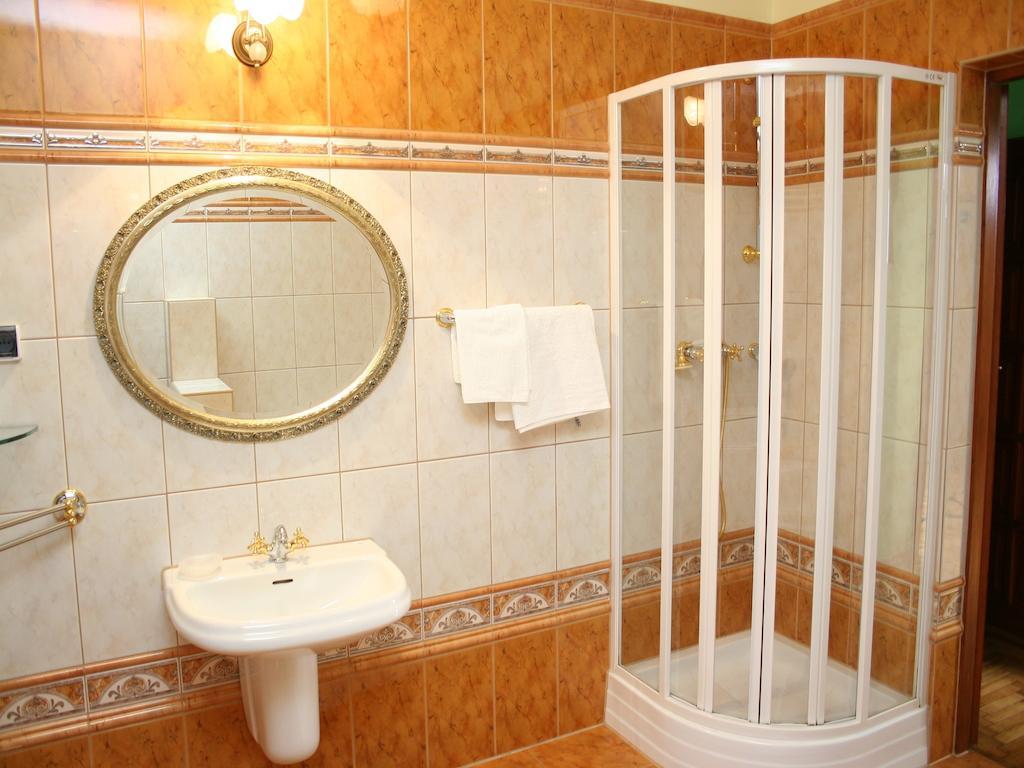 Rezydencja Jankow Ilowa Pokoj fotografie