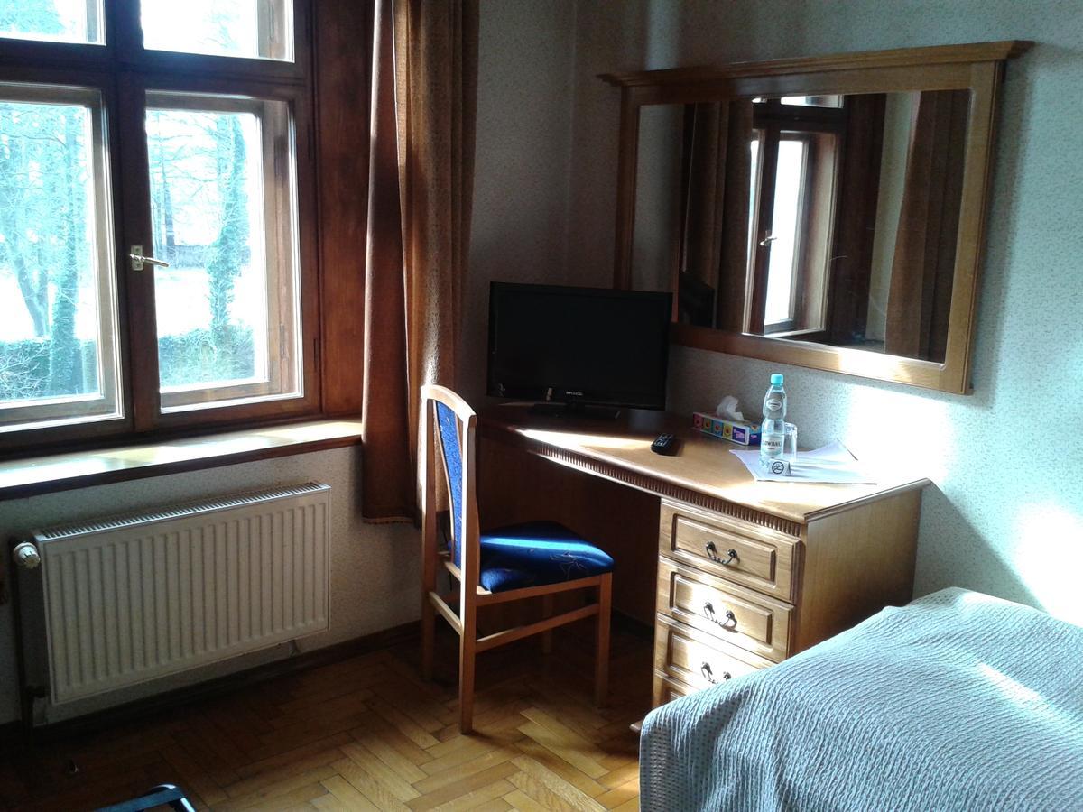 Rezydencja Jankow Ilowa Exteriér fotografie