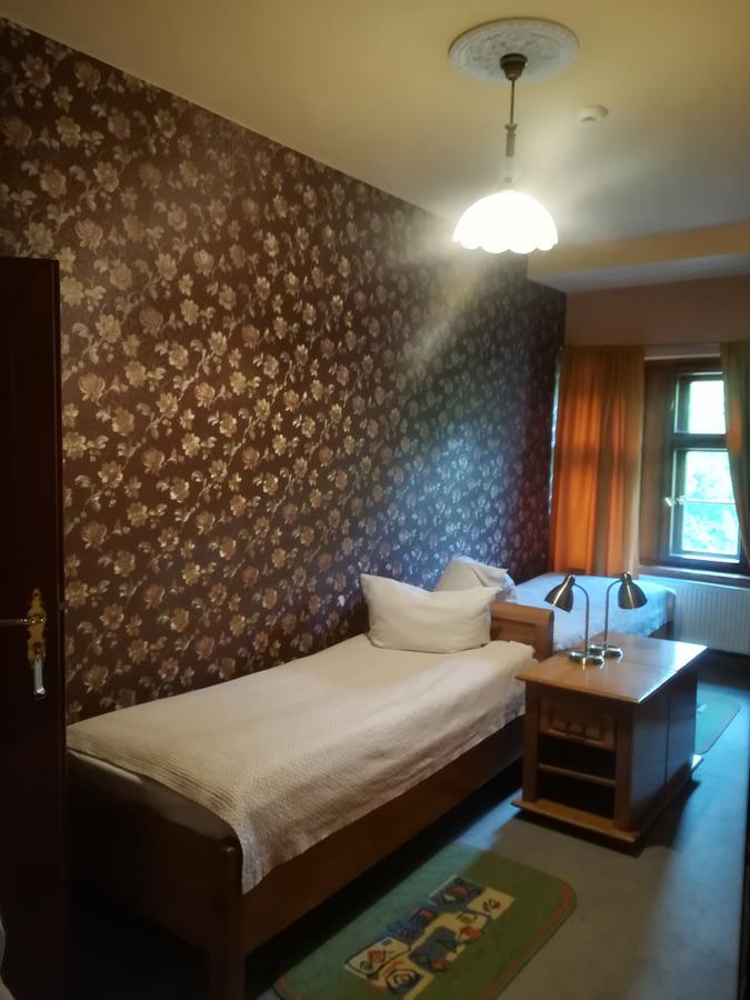 Rezydencja Jankow Ilowa Exteriér fotografie